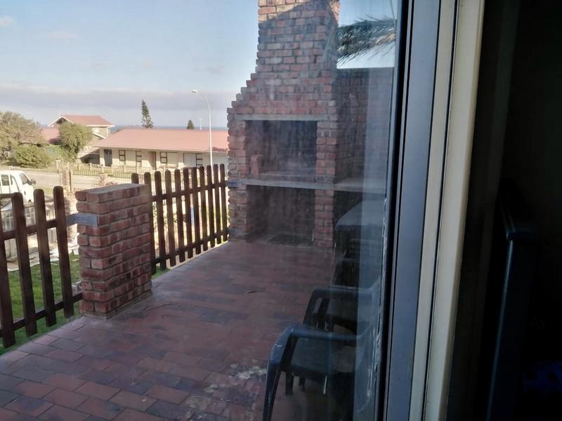 6 Bedroom Property for Sale in C Place Eastern Cape